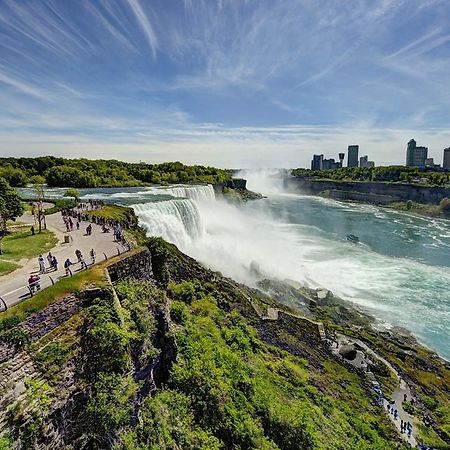 Voco The Cadence, An Ihg Hotel Niagara Falls Exterior photo