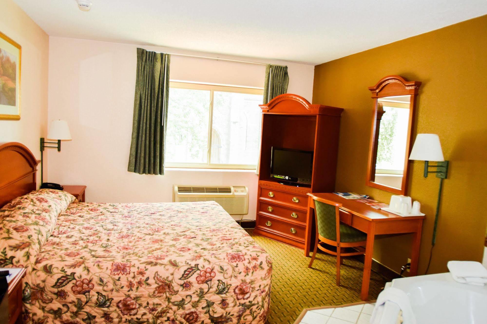 Voco The Cadence, An Ihg Hotel Niagara Falls Exterior photo